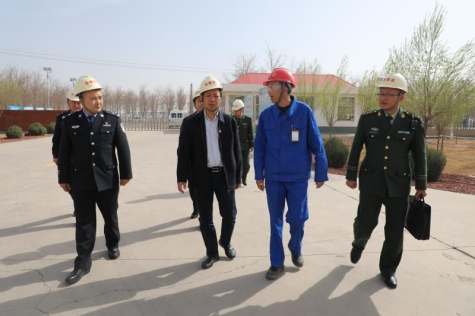 中衛(wèi)市副市長劉啟峰率隊(duì) 到寧夏華御開展消防安全大檢查